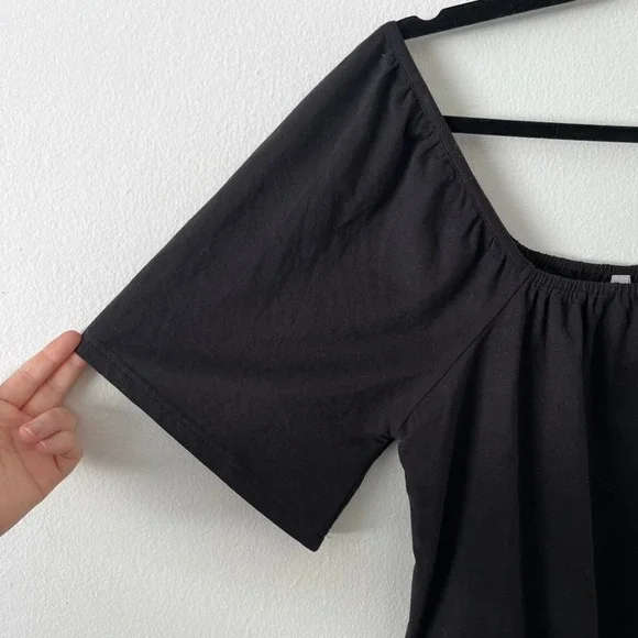 Pact Women's Luxe Jersey Flutter Sleeve Top in Black Short Sleeve size small - Picture 4 of 10